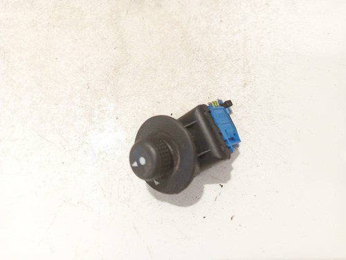 Citroen Xsara Picasso 2003 Wing mirror control switch (Exterior Mi #2624724-46