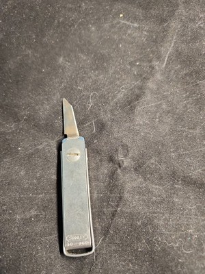 VINTAGE UNIQUE STANLEY  10-059 USA FOLDING KNIFE (JC)