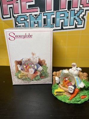Vintage Kohls s Easter Bunny Snowglobe Rabbit Carrot Patch Sleeping 