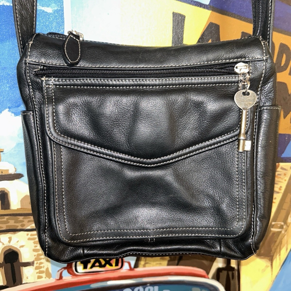 Vintage Fossil Black Pebble Leather Organizer Crossbody Bag  display picture 1