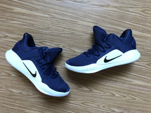 nike hyperdunks size 8