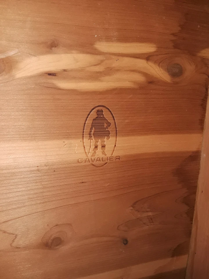 复古雪松胸凳骑士 (46*18*22) — 第 4/4 张图片