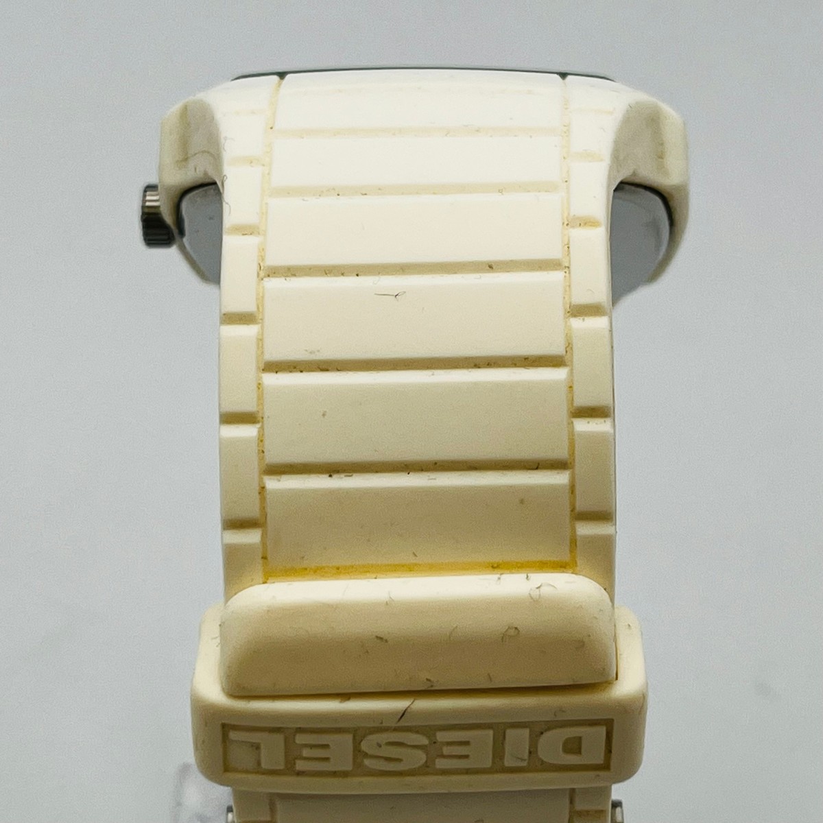 DIESEL DZ-1321 White Silicon Belt Quartz Unisex Watch 44.6mm DIESEL DZ-1321 White Silicon Belt Quartz Unisex Watch 44.6mm