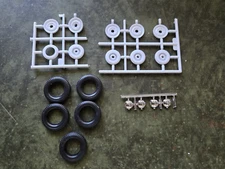 Revell Trucks '41 Chevy Pickup Model Parts 1:25 Scale Stock Wheels Tires STK R44