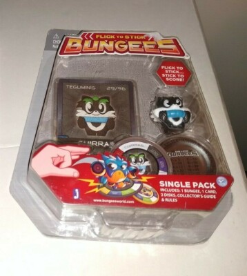  Bungees Cuirass Flick To Stick part of Card Game ages 6+ Boys & Girls