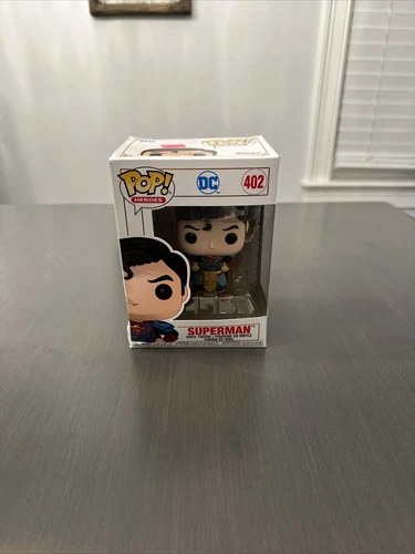 Funko Pop! Vinyl: DC Comics - Superman #402