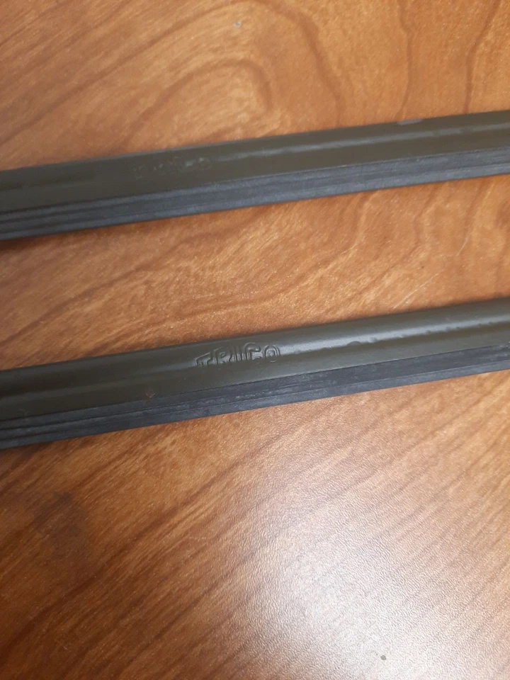 NOS Trico 12" Windshield Wiper Blade Set M35A2/M809/M54A2/M109A2 2540-6402267 - Image 2 of 2