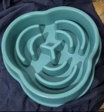 Pet Supplies Color Slow Feeder Cat Bowl Anti-Choking Plastic Dog Puzzle Food Bow