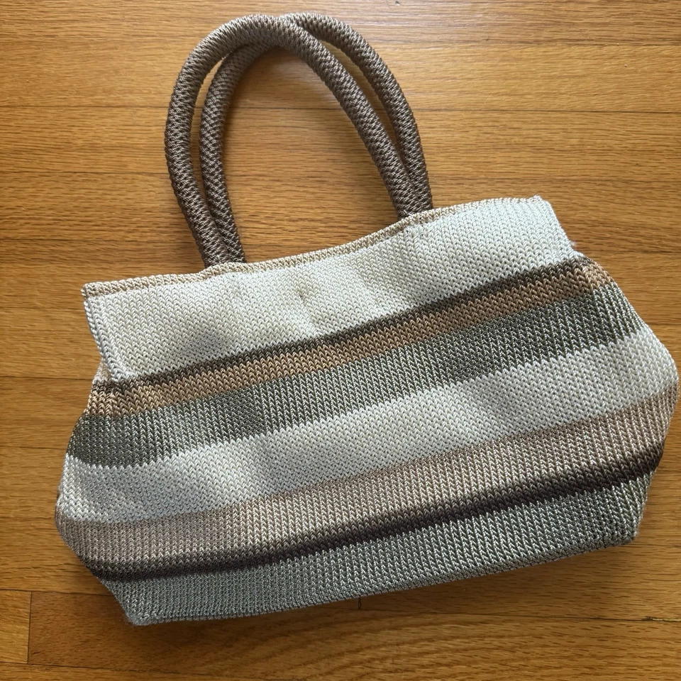 Bolso de Mano The Sak Crochet Indio Cartera Rayas Arena Marrón Tostado Tierra Neutra Foto 2 de 4