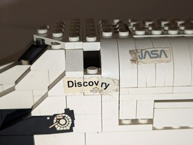 LEGO 7470 Space Shuttle Discovery STS-31 NASA Hubble Telescope 2003 Retired