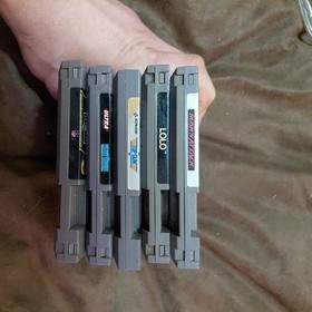  Lotto giochi NES -Le avventure di LOLO, Rush N Attack, Top Gun, NFL, ecc.