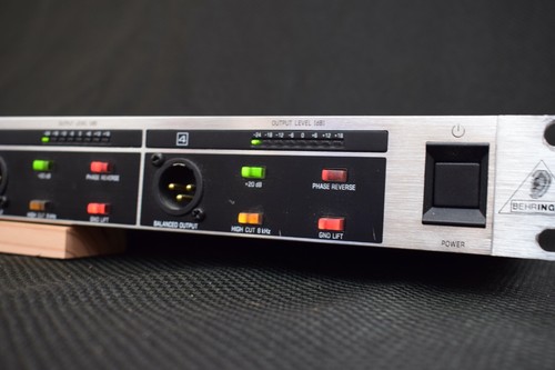 Behringer Ultra-DI Pro DI4000 Rackmount DI 4-Channel Active Direct Inject Box - Picture 8 of 8