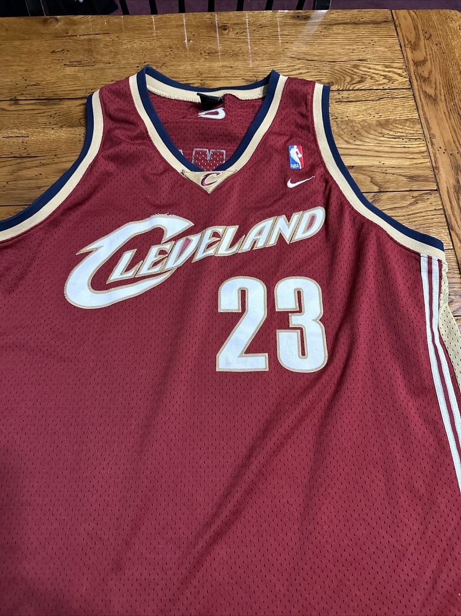 ウェア NBA Cavaliers LeBron James game shirt LeBron James Cleveland Cavaliers Nike Swingman Jersey Youth