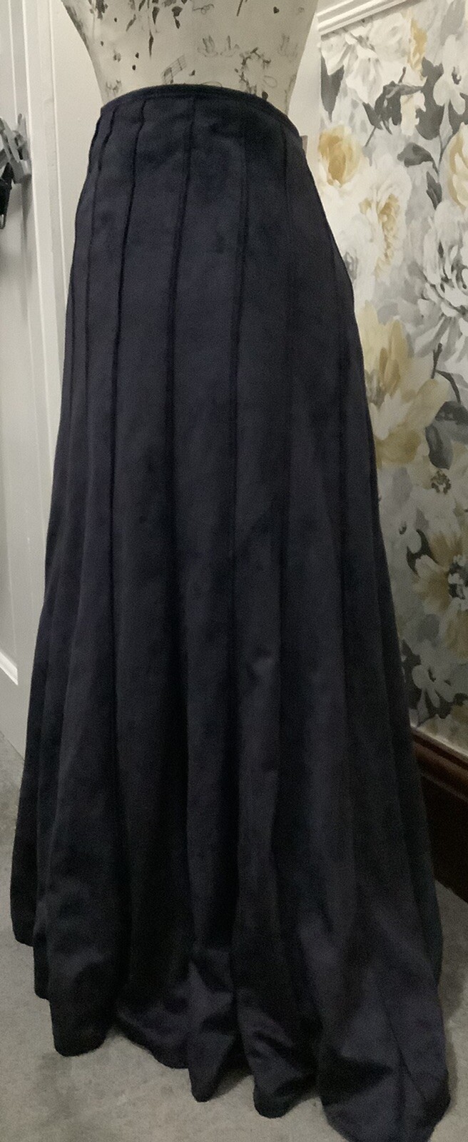 Picture 3 of 6