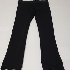BCBGMaxAzria leggings Women's Black size small 77 Rayon 18 Nylon 5 Spandex