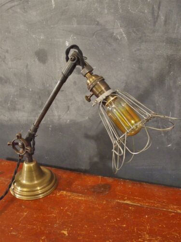 Lampe de bureau industrielle vintage - lumière de travail âge machine - fonte - steampunk - Photo 1 sur 3