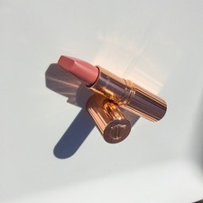 Charlotte Tilbury Matte Revolution Pillow Talk Lipstick color pillow talk