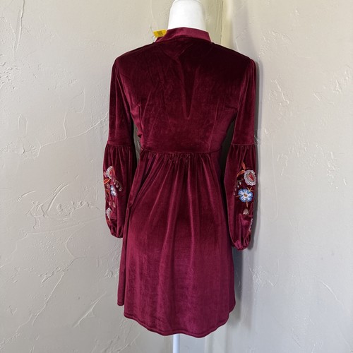 Velvet Short Dress Beautiful Embroidery Boho Size S Burgundy Color - Picture 3 of 18