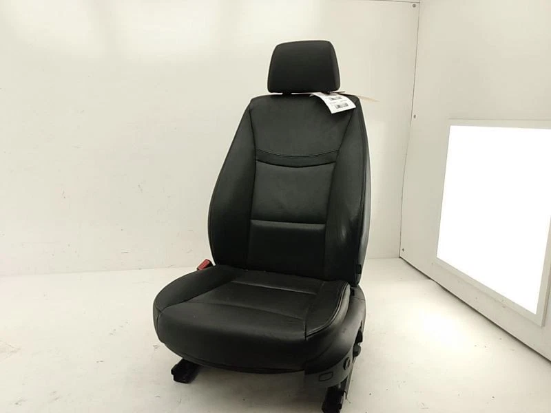 Assento de couro esquerdo motorista dianteiro BMW 328i E90 Sedan 2007 2008 2009 2010 2011 - Imagem 2 de 4