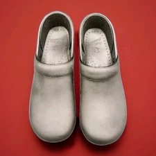 Dansko Professiona Clogs Black Leather Women EU-41 /10.5-11  Men EU-41 7.5-8 New