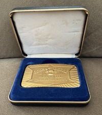 Vintage 1984 NOS NIB Gold Toned JOHN DEERE Illinois USA Belt Buckle #1417 & Box