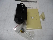 Marktime #90007, Wall Box Time Switch, 6 Hours, 20A @125VAC, New in Box