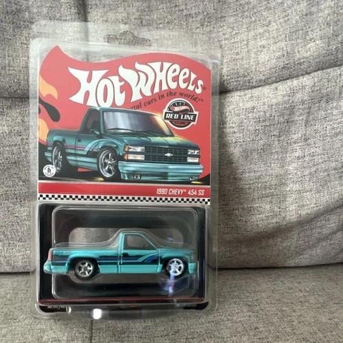 Hot Wheels Red Line Club 1990 Chevy 454 SS 1:64 Aqua Blue Diecast Pickup Truck