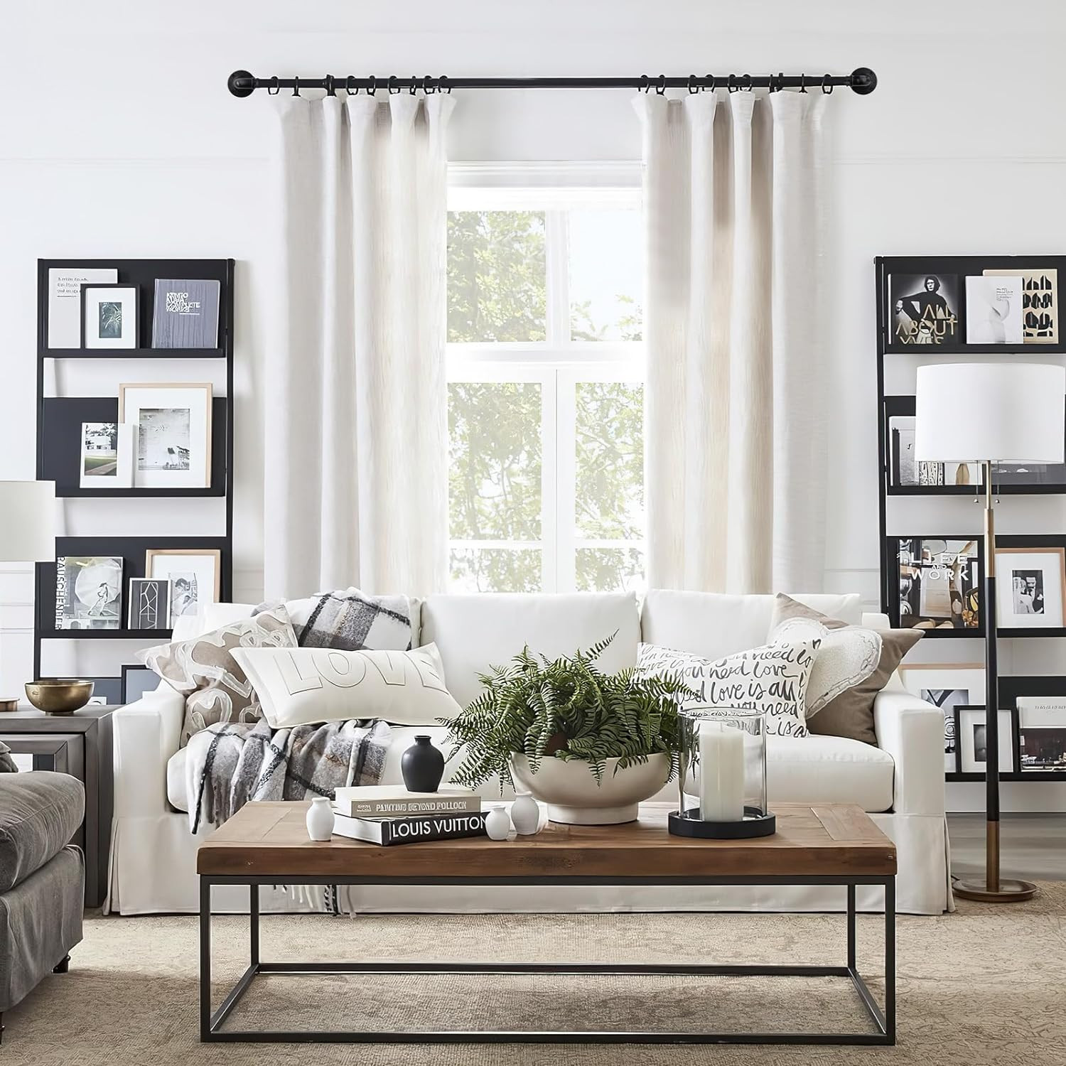 16" to 28" Long Window Curtain Rod Sturdy hanger Wall-Mounted for Window Closet