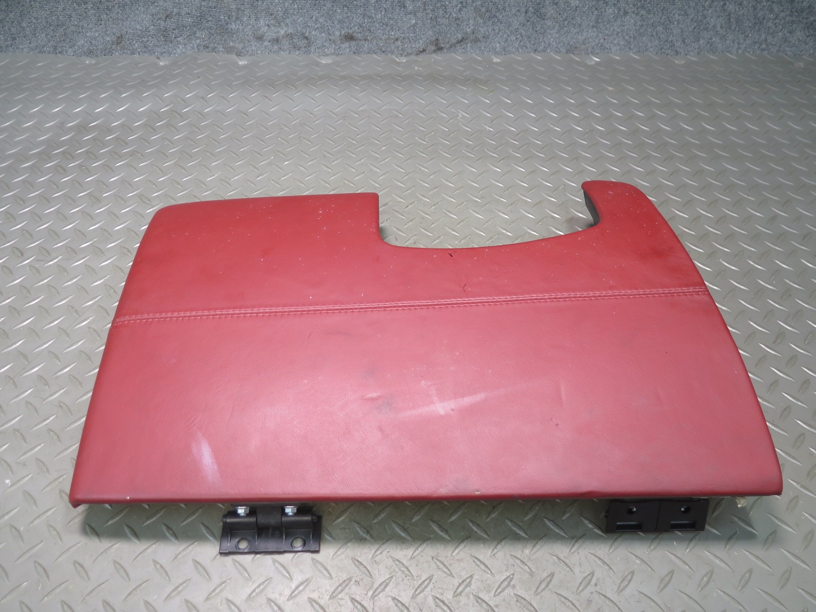 2006-2012 BENTLEY FLYING SPUR FRONT LEFT SIDE LOWER DASH KNEE TRIM COVER PANEL