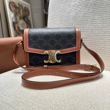 Celine Pre-Owned Authentic Shoulder Bag Caramel CONF.188882BZ4.04LU