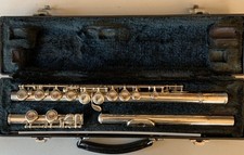 Yamaha 225S II flute in perfect working order