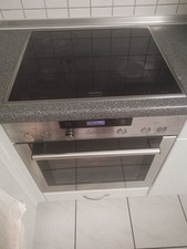 Siemens Einbauherd mit Teleskopauszügen und Ceranfeld HE23AB503