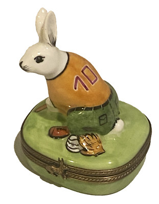 LIMOGES PEINT MAIN Trinket Box-SPORTS / BASEBALL BUNNY RABBIT-MARQUE DEPOSEE-PV