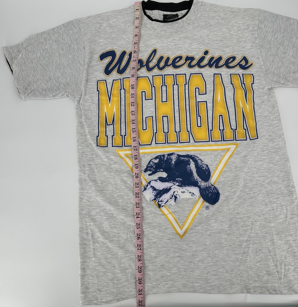 トップス 90's VF Imagewear Michigan University Vintage 90s University of Michigan Wolverines College T