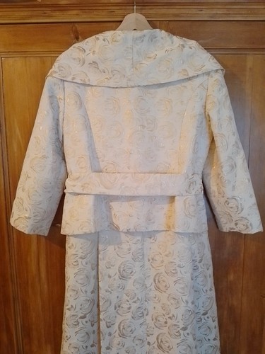Gina Bacconi- Stunning Dress Suit-Wedding,Mother Of The Bride- Size 16 - Picture 9 of 20