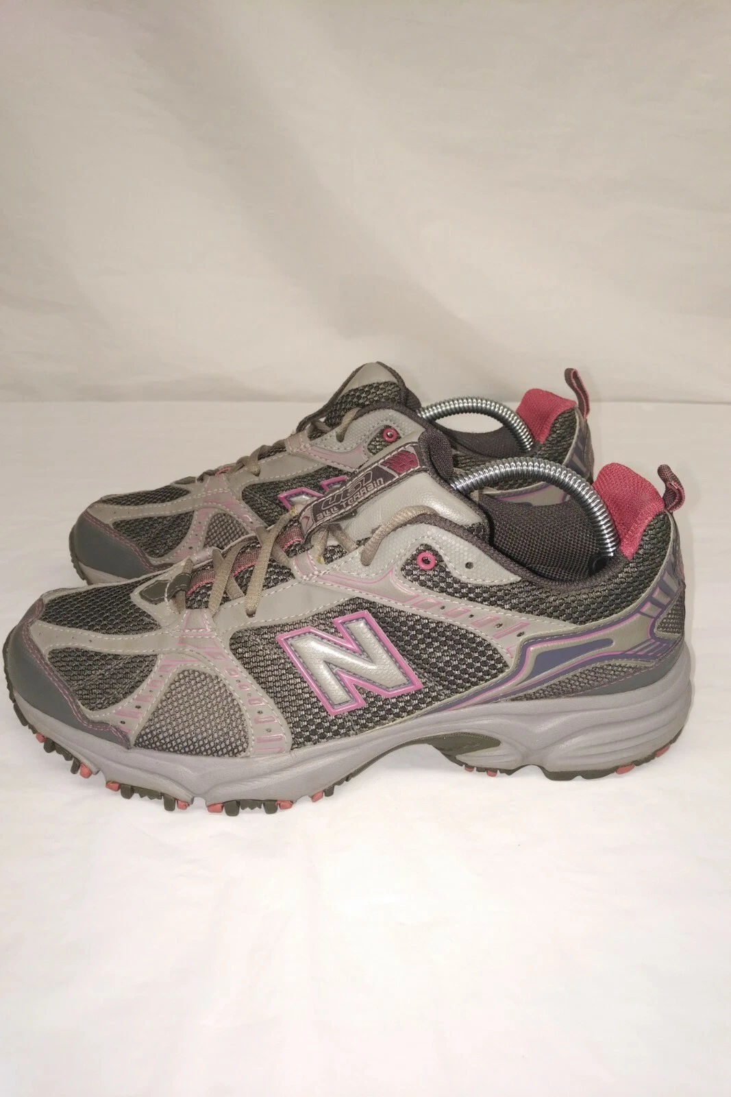 New Balance 461 Raven All Terrain Trail Running Shoes Women's Size 11, Grey
