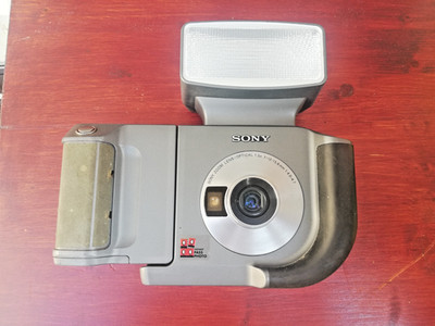 Sony DKC-C21X Vintage Digital Camera Passport UPA-C21X Kamera zum Testen!!