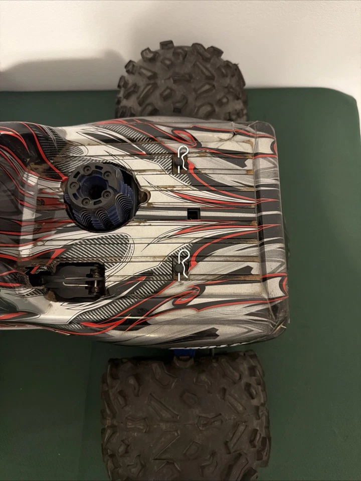 Traxxas T-Maxx Tmaxx 3.3  Nitro Monster Truck RTR with THS RACING PIPE TQI RADIO - Image 3 of 4
