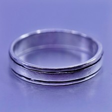 Size 7, vintage Sterling 925 silver wedding ring, stackable band