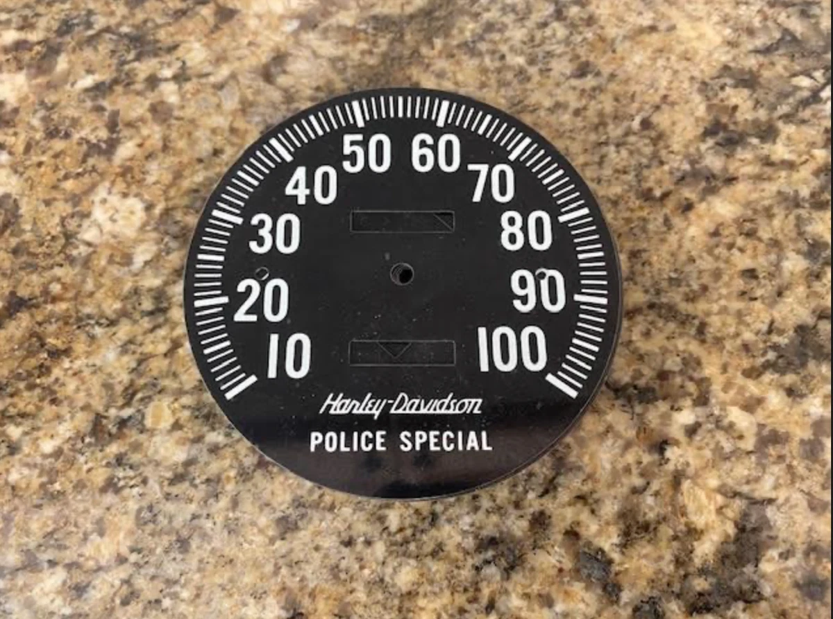 NOS HARLEY DAVIDSON POLICE SPECIAL 100 MPH SPEEDOMETER FACE PLATE