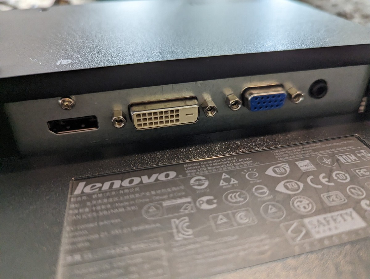 Lenovo LT2252p Wide 22