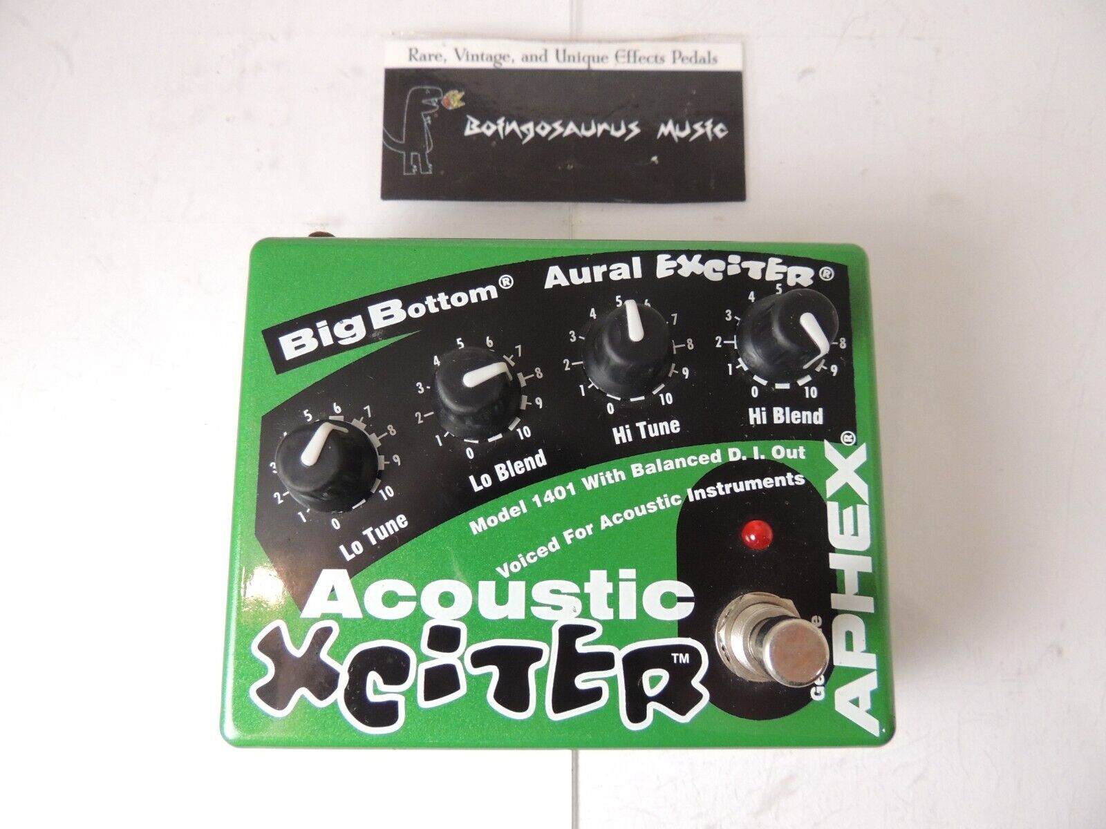 Aphex Acoustic Xciter Aural Exciter Effects Pedal Preamp EQ DI Direct Box 