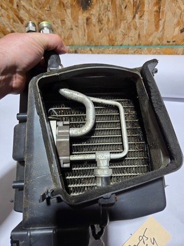 90-95 TOYOTA 4RUNNER AC AIR CONDITIONING Evaporator EVAP A/C HOUSING HVAC BOX 4 - Picture 2 of 5
