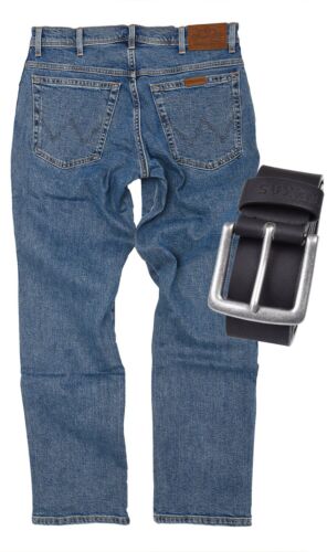 Wrangler Regular Fit Jeans Stretch Herrenjeans Jeanshose Durable inkl. Gürtel - Bild 32 von 80