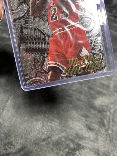 1996 Fleer Metal - #212 Michael Jordan - Picture 6 of 8