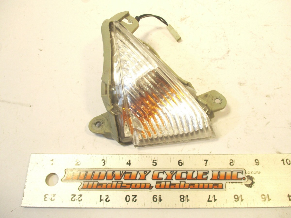 KAWASAKI ZX6R ZX6 NINJA RIGHT FRONT TURN SIGNAL ZX 6 ZX-6 23040