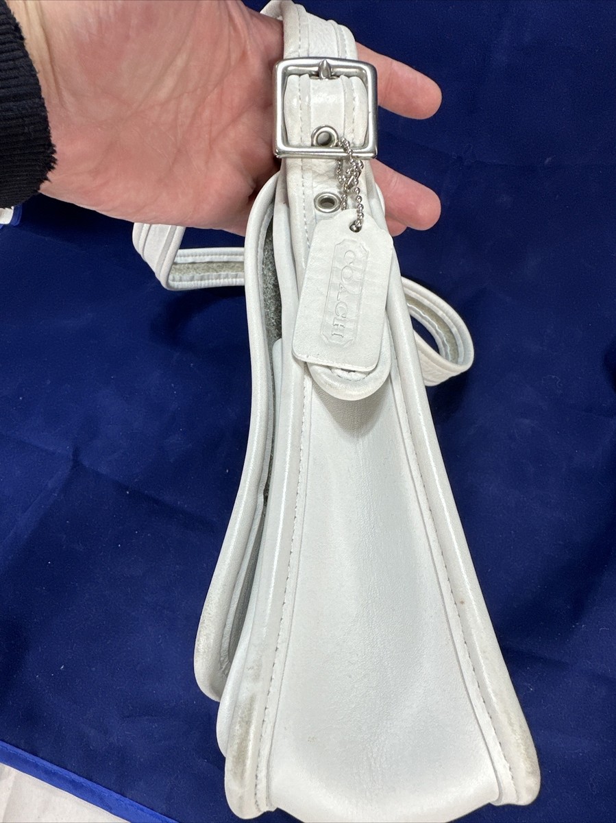 バッグ Coach Legacy Flap Shoulder Bag White Coach Vintage Crossbody Bag Legacy Medium Studio Flap White
