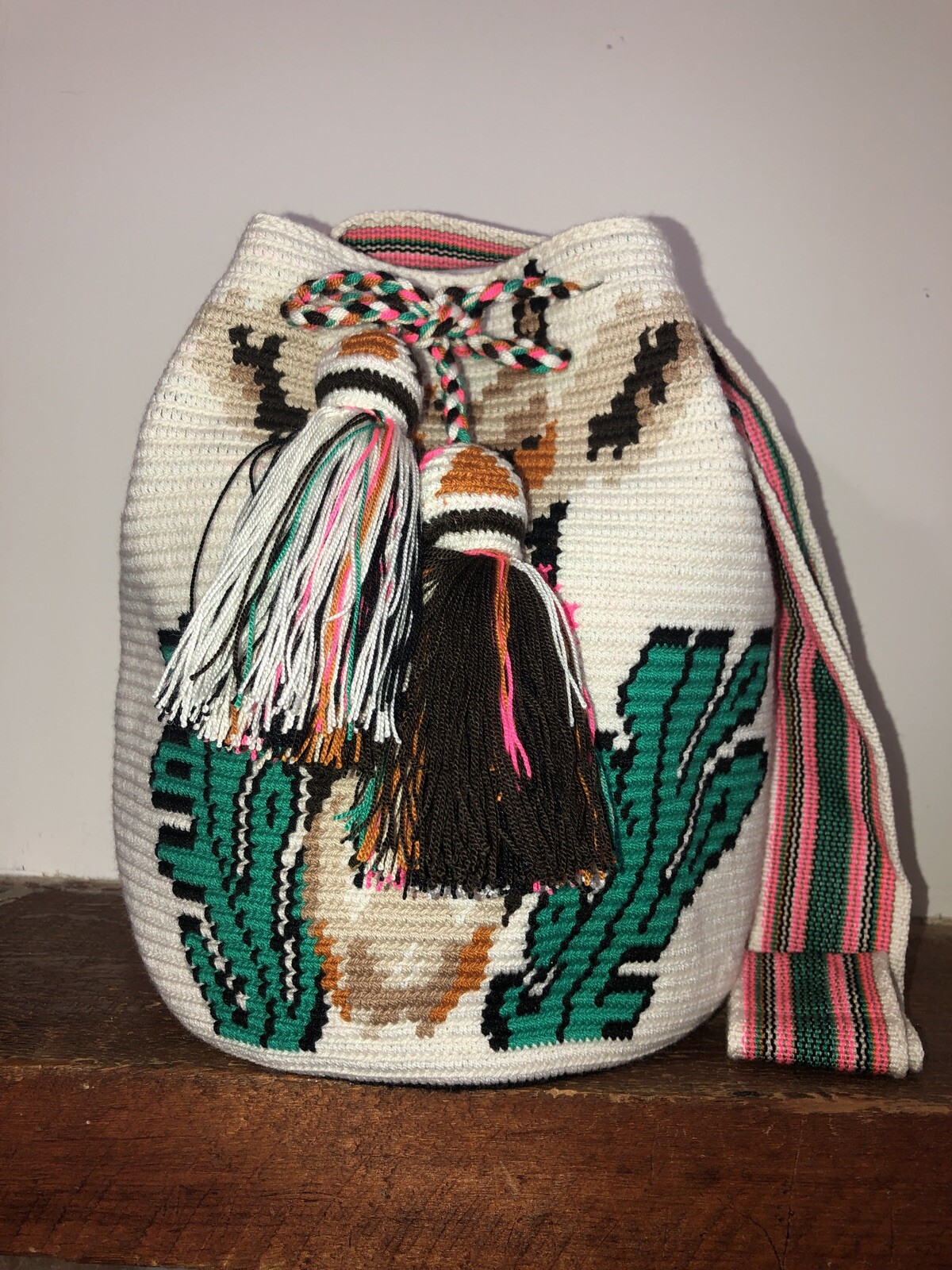 Authentic 100percent Wayuu Mochila Colombian Bag Large Size special Boho Giraffe ivory image 2