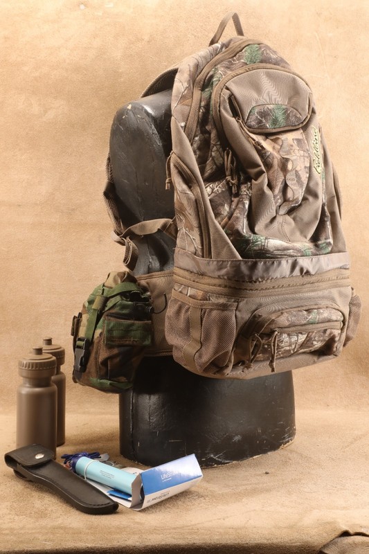 Fieldline Big Game Backpack Realtree Edge Camo w/ Buck 121 Knife & Life Straw