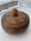 Vintage Turned treen Pot Decorative Lid. 12 cms dia. Wooden pot